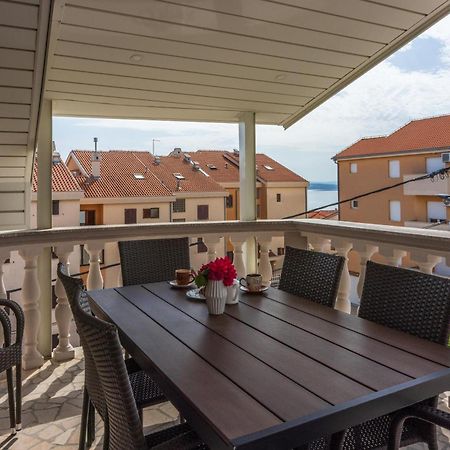 Apartments Mirela Crikvenica Dış mekan fotoğraf